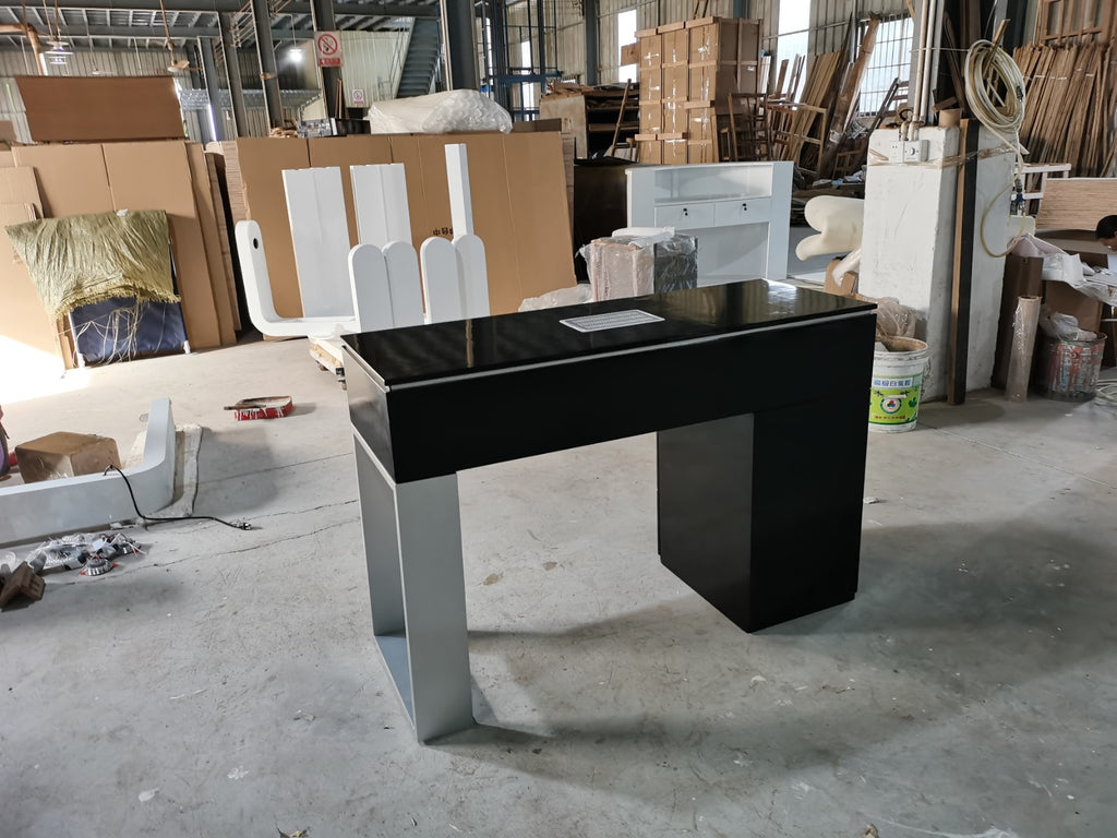 Modern Luxurious Single-Seater Manicure Table with Built-In Storage & Extractor Fan