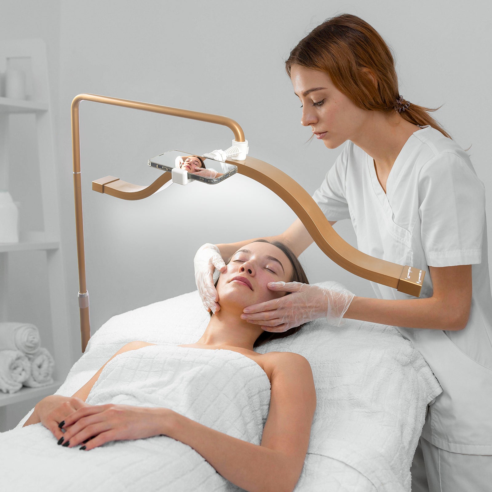 Floor Mounted Cloud Light Eyelash Lamp with Phone Stand